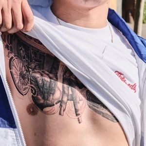 Meet your Posher, Chris